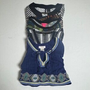 BUNDLE Mixed Brands Size Small Women's Tops Bundle of 4 Boho Stripe Geometric